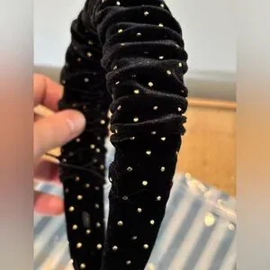 Lele Sadoughi Jet Dotted Black Velvet Kelley Headband New With Tags Lele Sadoughi Velvet Pearl Knotted Headband - Jet - Murray main image 2
